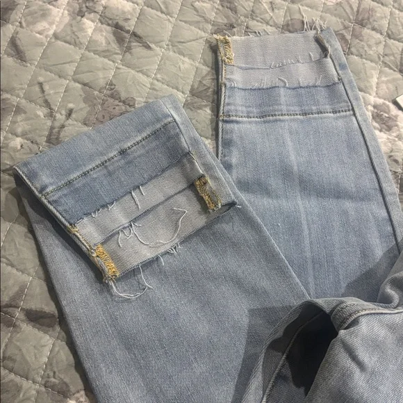 KanCan Light Wash Skinny Jeans - Picture 5 of 5